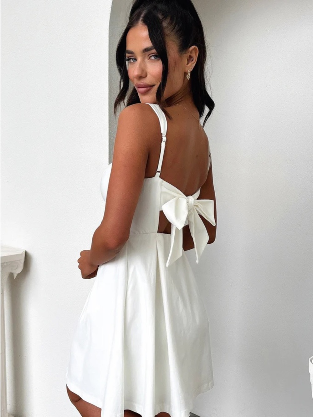Thats So Fetch White Bransley Dress - Picture 2 of 12